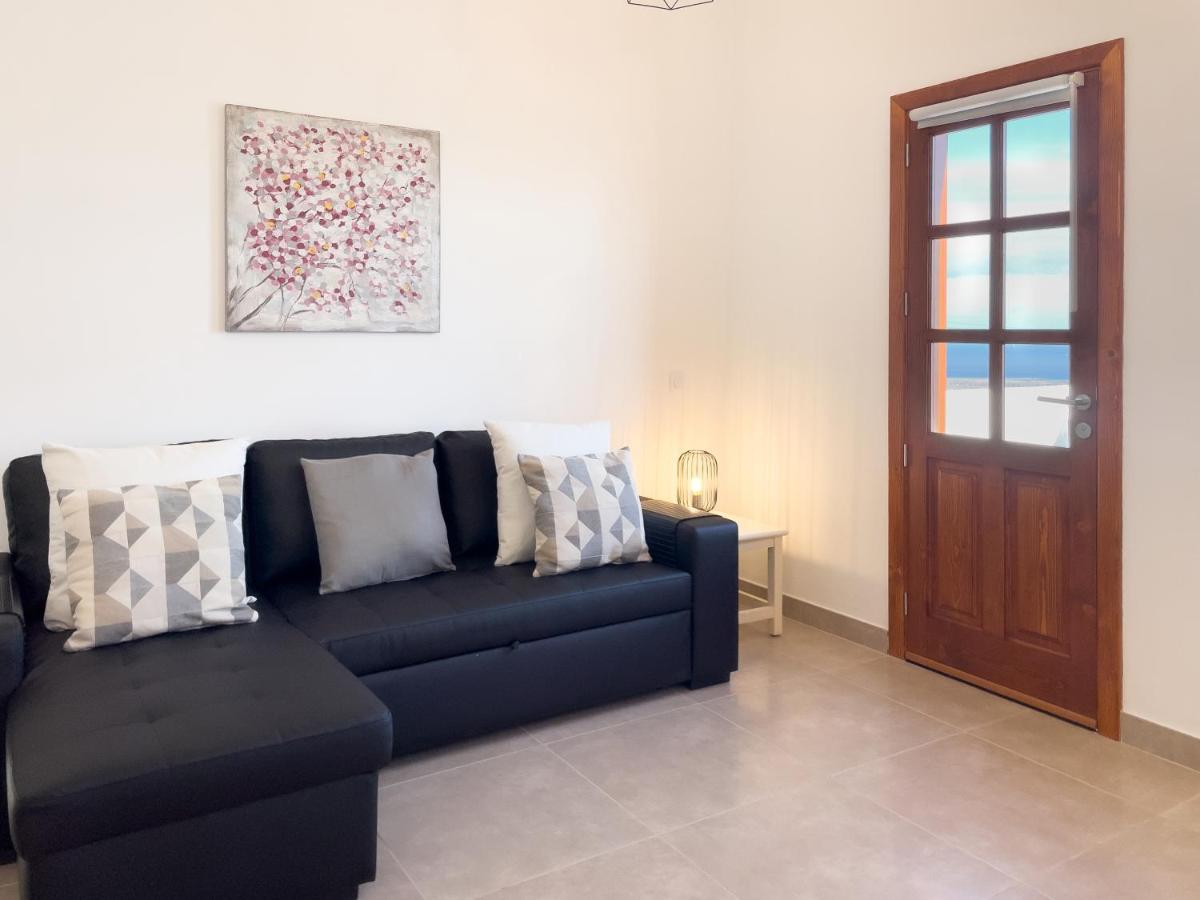 Villa Livia Tías Extérieur photo